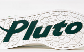 Why Spikeless Golf Shoes Are Dominating 2024