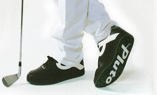 What type of golf shoes should I buy?